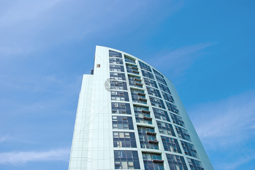 现代公寓区块投资城市奢华房子住宅蓝色玻璃建筑学财产住房图片