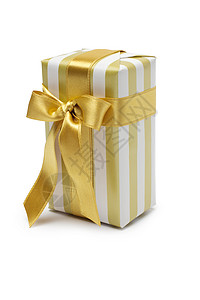 红绿双色礼物盒金色双色的礼物盒 配有金色的带和弓 在白色背景上隔绝婚礼妈妈们纸板周年生日庆典正方形零售金子展示背景