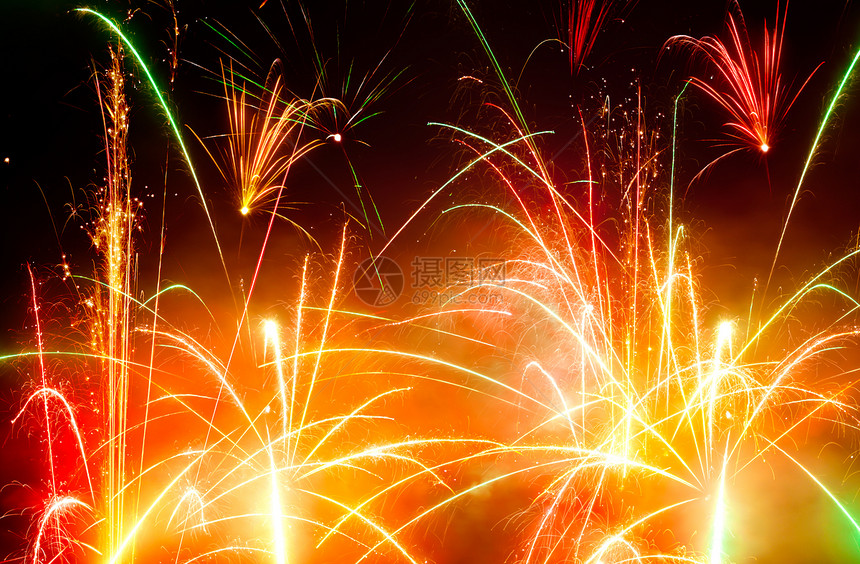 烟花火焰火箭庆典新年绿色照明橙子花火红色辉光图片