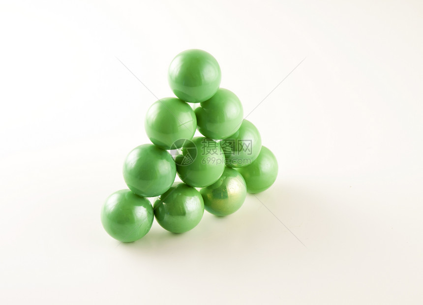 绿色圆珠三角形操场玻璃气泡玩具游戏大理石婴儿圆圈石头收藏家图片