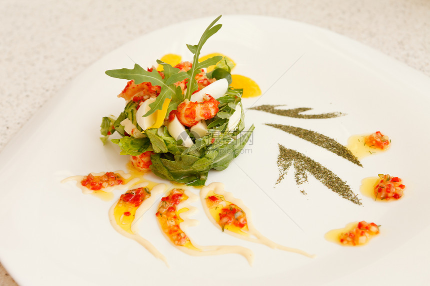 夏季沙拉和虾贝类盘子水果午餐餐厅食物鱿鱼熟食香菜胡椒图片