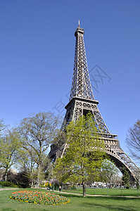 法国艾菲尔铁塔蓝色的天空高清图片