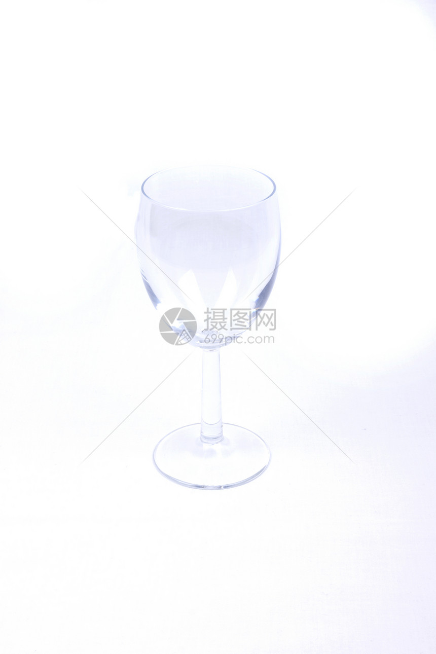 白底的葡萄酒杯图片