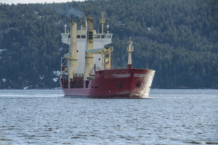 mv 陆地 船舶类型 一般货物 旗帜 诺韦技术港口码头起重机海景血管海洋商业卸载出口图片