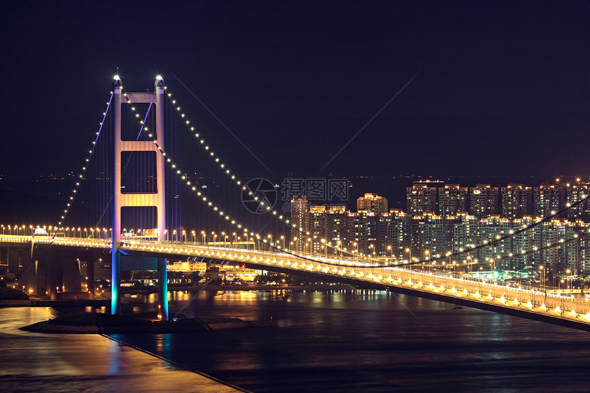 香港清马桥的美丽夜景 美极了建筑交通城市辉光街道速度旅行景观地标图片