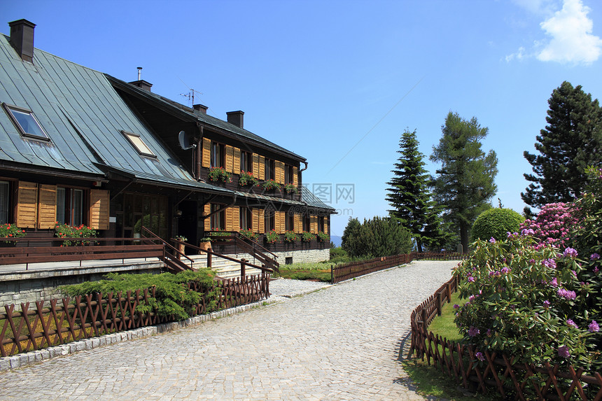 山岳地产抛光建筑小屋木头建筑学山脉图片