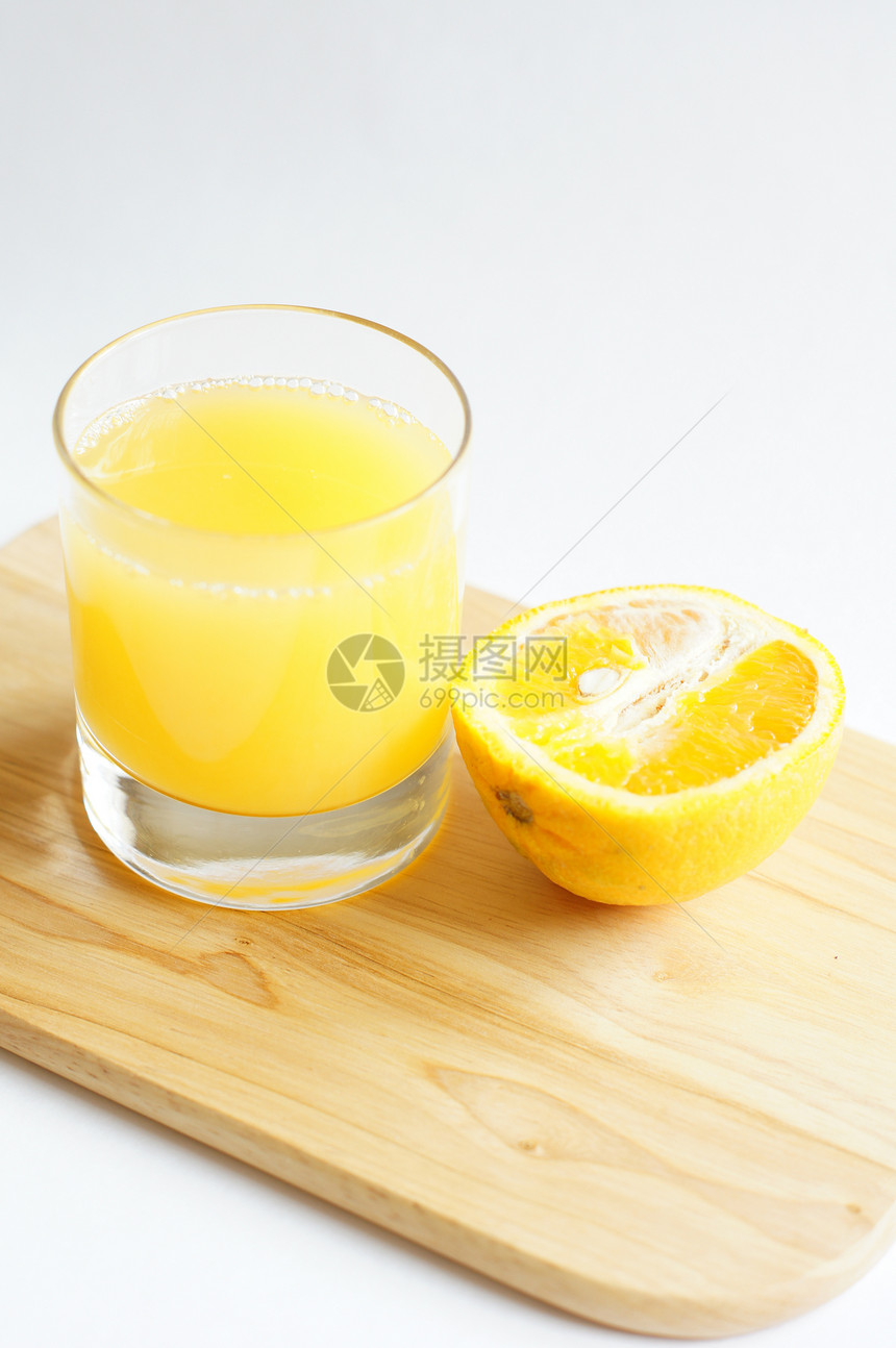 Oranfge 果汁和果汁液体宏观饮食水果树叶食物工作室稻草甜点橙子图片