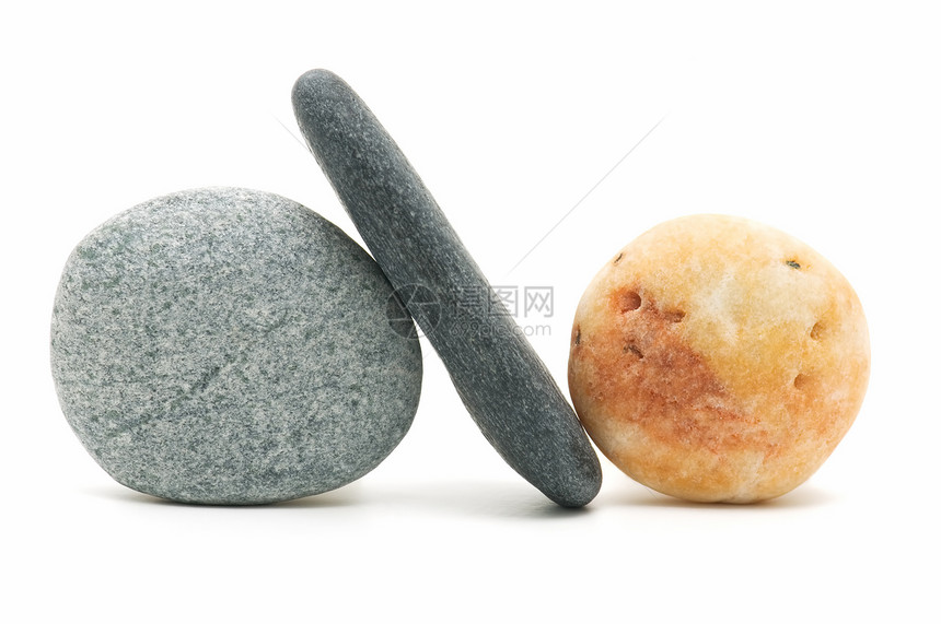 冰石白色矿物治疗灰色冥想平衡黑色岩石石头圆形图片