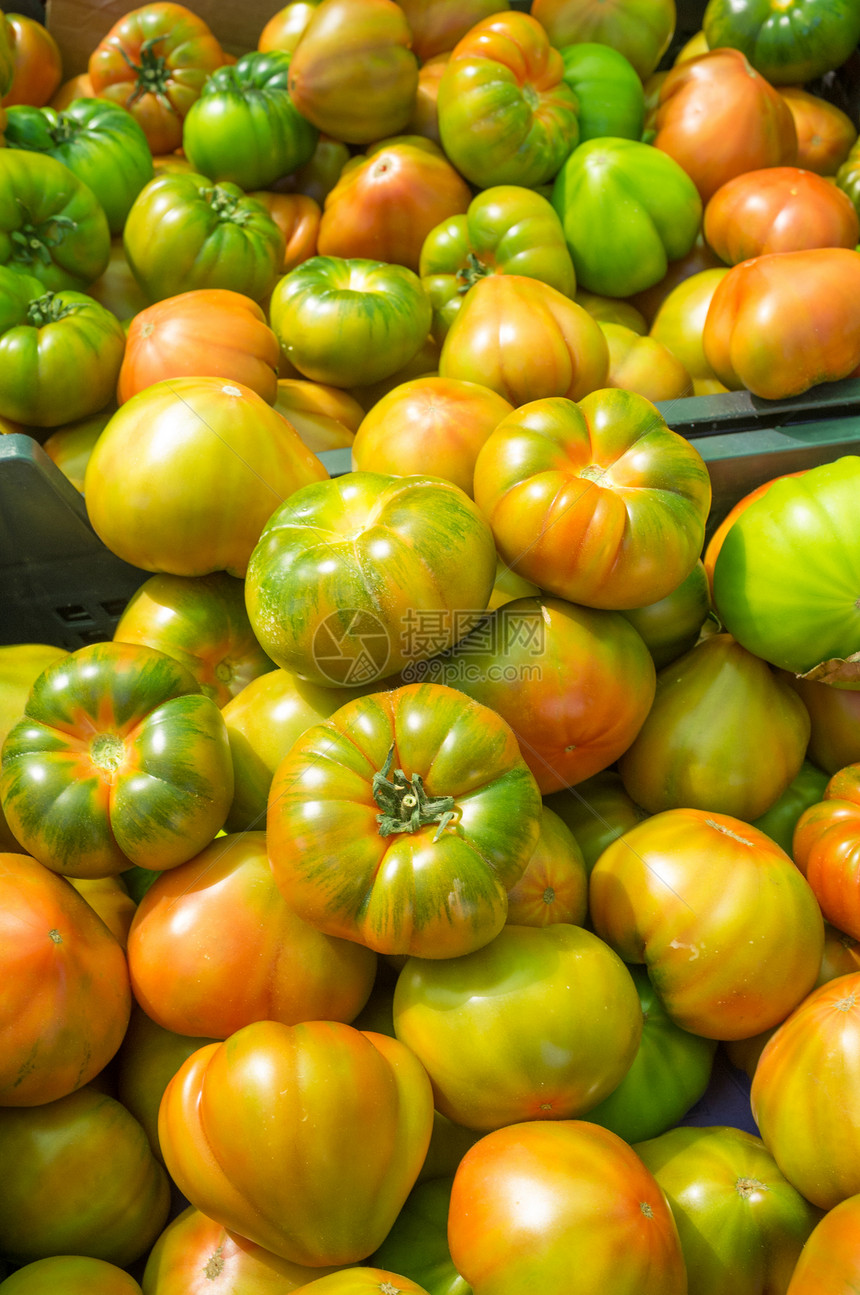 绿色西红柿特价生产市场收成食物零售蔬菜水果摊位画幅图片