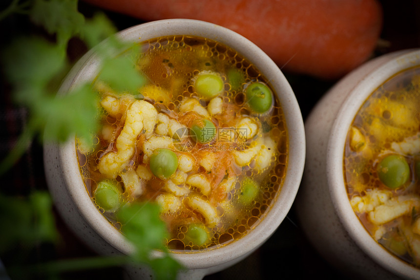 蔬菜汤用餐杯子文化神话面包营养洋葱午餐香菜食物图片