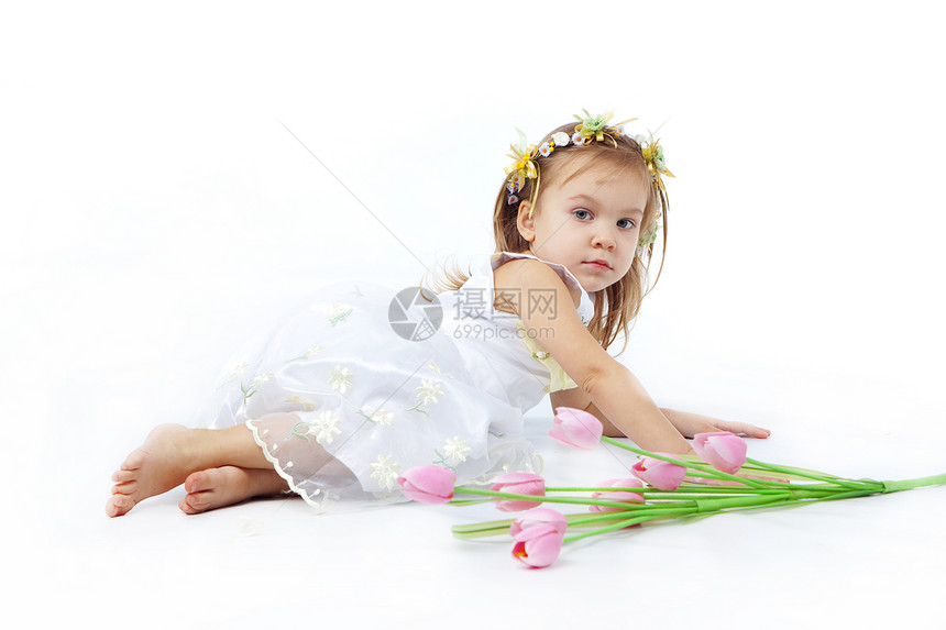 穿着裙子的漂亮女孩孩子衣服赤脚婴儿喜悦童年工作室女孩想像力公主图片