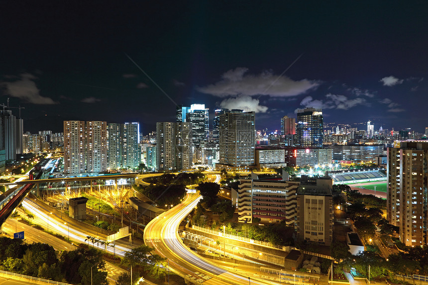 晚上在市中心的香港银行街道高楼建筑物灯泡房子公司高峰商业中心图片