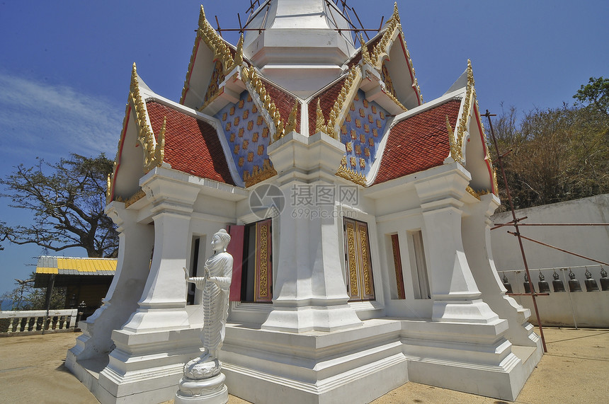 泰国寺庙幸福蓝天天空佛像建筑淡蓝色艺术建筑学宗教旅行图片
