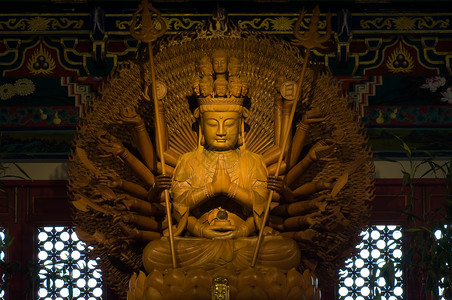 东方神龙素材慈悲女神在泰国的 神龙庙游客宗教寺庙旅游艺术旅行文化建筑学崇拜雕塑背景