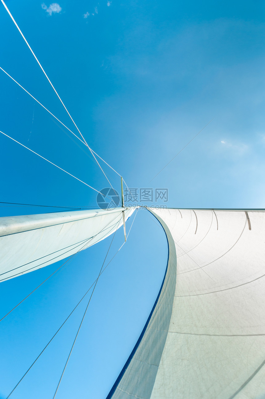 帆船航行纺织品奢华蓝色晴天绳索游艇太阳血管旅行自由图片
