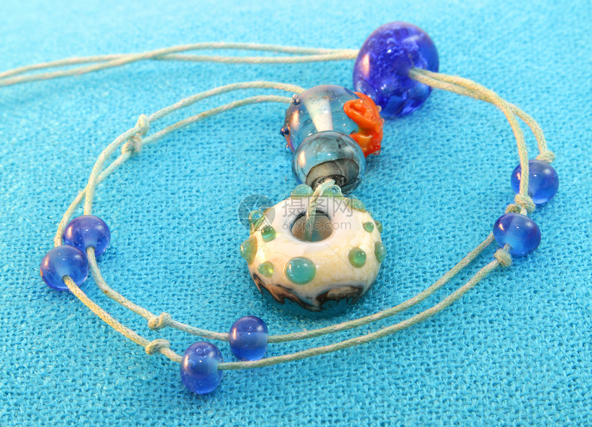 蓝色珠顶垫手工金属玻璃珠子反射吊坠工艺手镯奢华礼物图片
