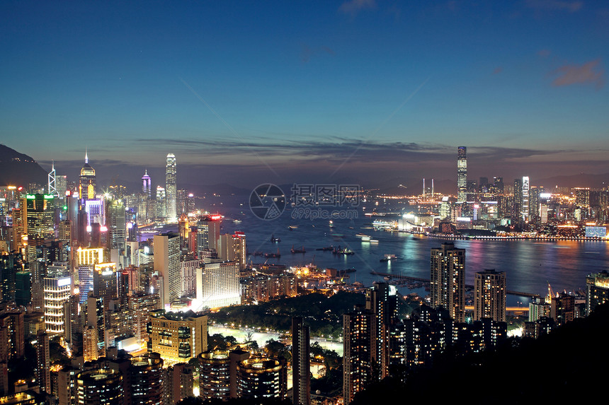 香港日落小时景观全景远景摩天大楼金融城市经济天空港口图片