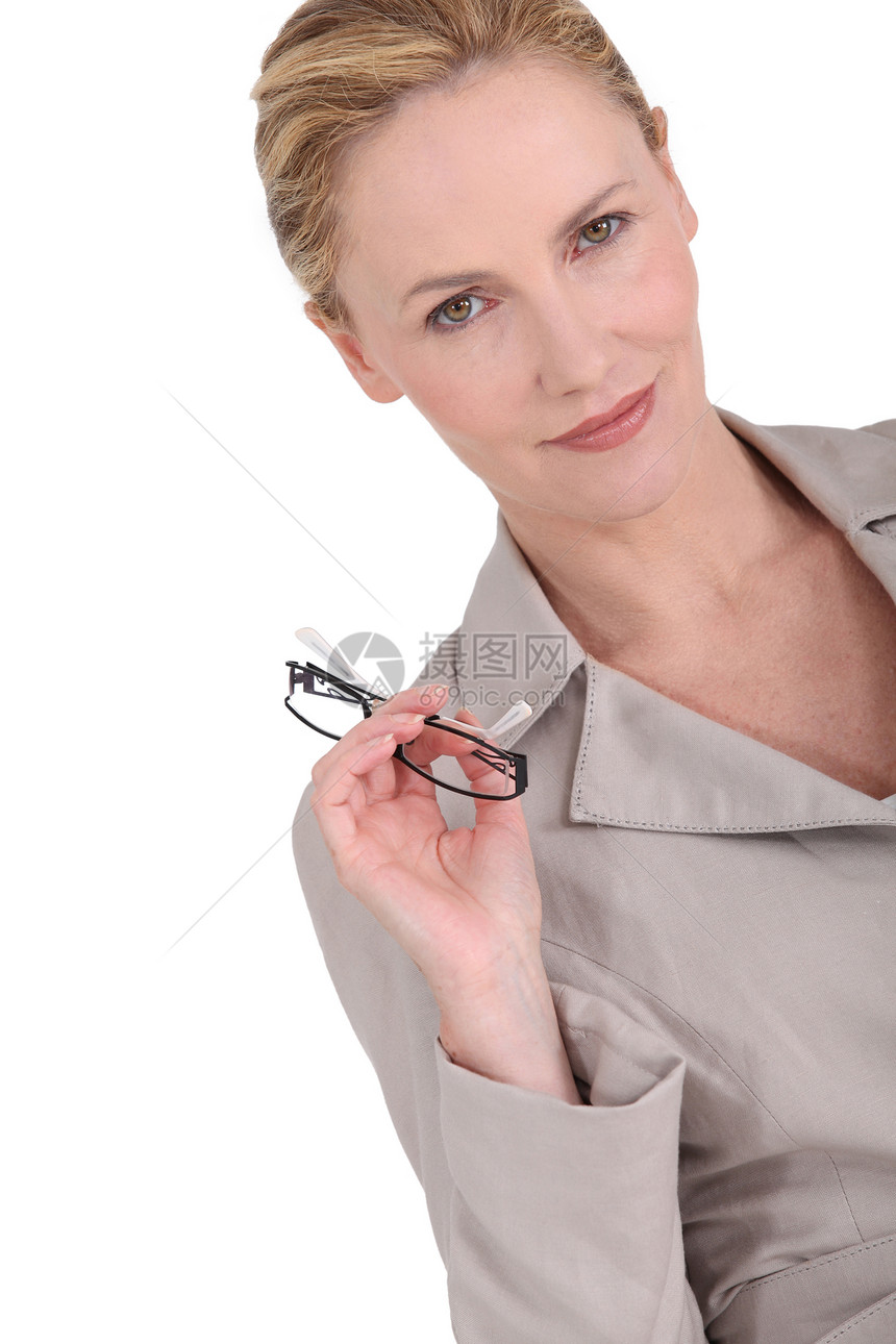 戴眼镜的女商务人士隐藏管理人员金发女郎导演商业女士眼镜工作室微笑员工图片