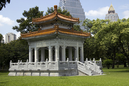 鲁比尼曼谷Lumphini公园中国展馆建筑寺庙地标文化城市背景