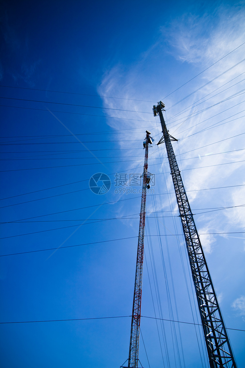 带电线极线条电压工程桅杆电气基础设施天空网络车站警告图片