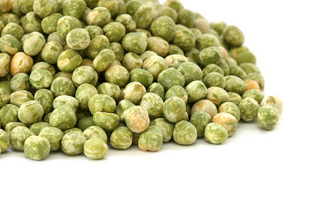 白色背景的干绿青豆食物豆类绿色背景图片