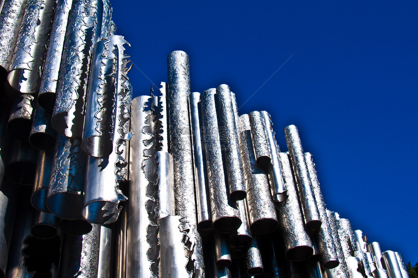 西贝利乌斯纪念碑音乐家雕塑雕像管子金属管道纪念碑图片