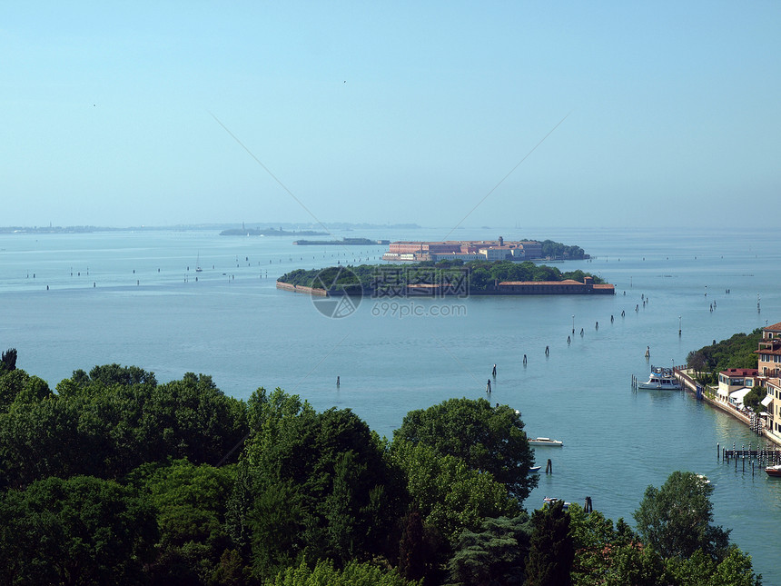威尼斯环礁和岛屿视图地标风格大教堂历史性运河汽艇建筑学教会建筑宗教图片