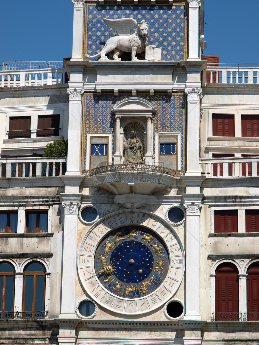 威尼斯 托雷德尔奥罗乔雕像阳台钟表雕塑钟楼手表摩尔人拱廊青铜时钟图片