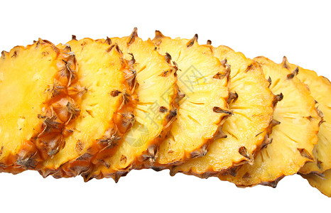 白色背景上的切片菠萝腌料水果盐渍戒指背景图片