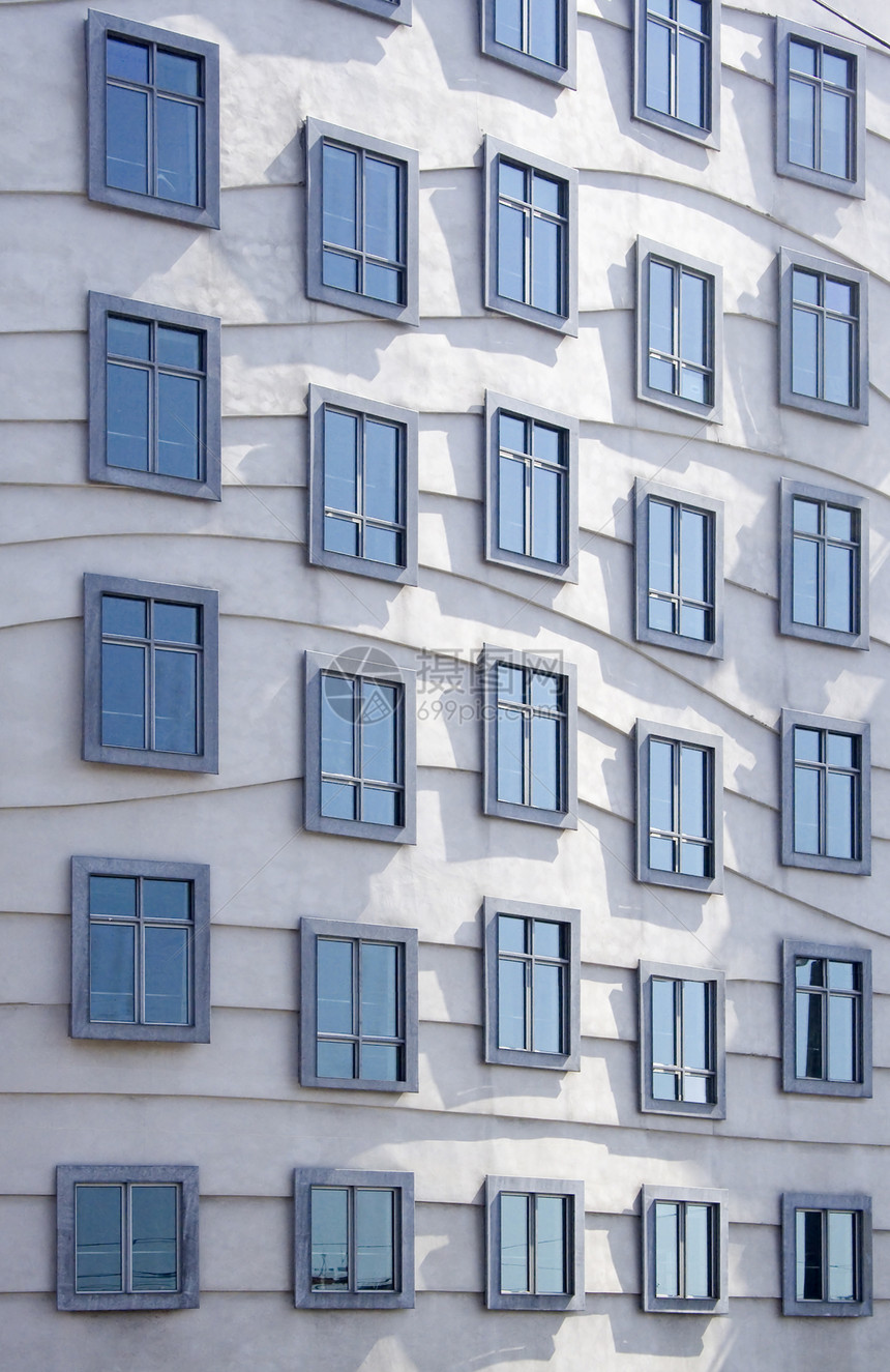 现代结构 - 窗口图片