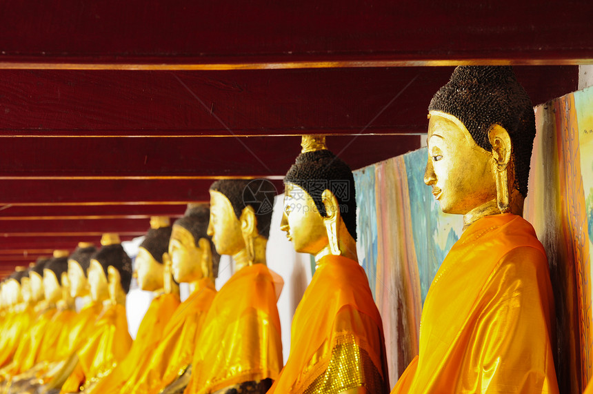 佛祖一行金属沉思文化冥想雕像宗教团体旅游寺庙地面图片