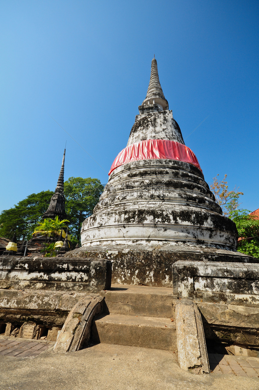 泰兰寺庙的塔塔旅行寺庙雕像入口游客石头丘陵废墟建筑学宗教图片