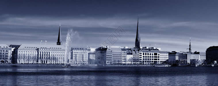 调制调子城市天际建筑黑与白旅游地点蓝色全景汉堡高清图片