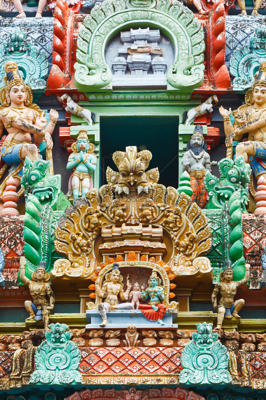 印度寺庙塔上的雕塑建筑学上帝寺庙神庙石头装饰雕像图片