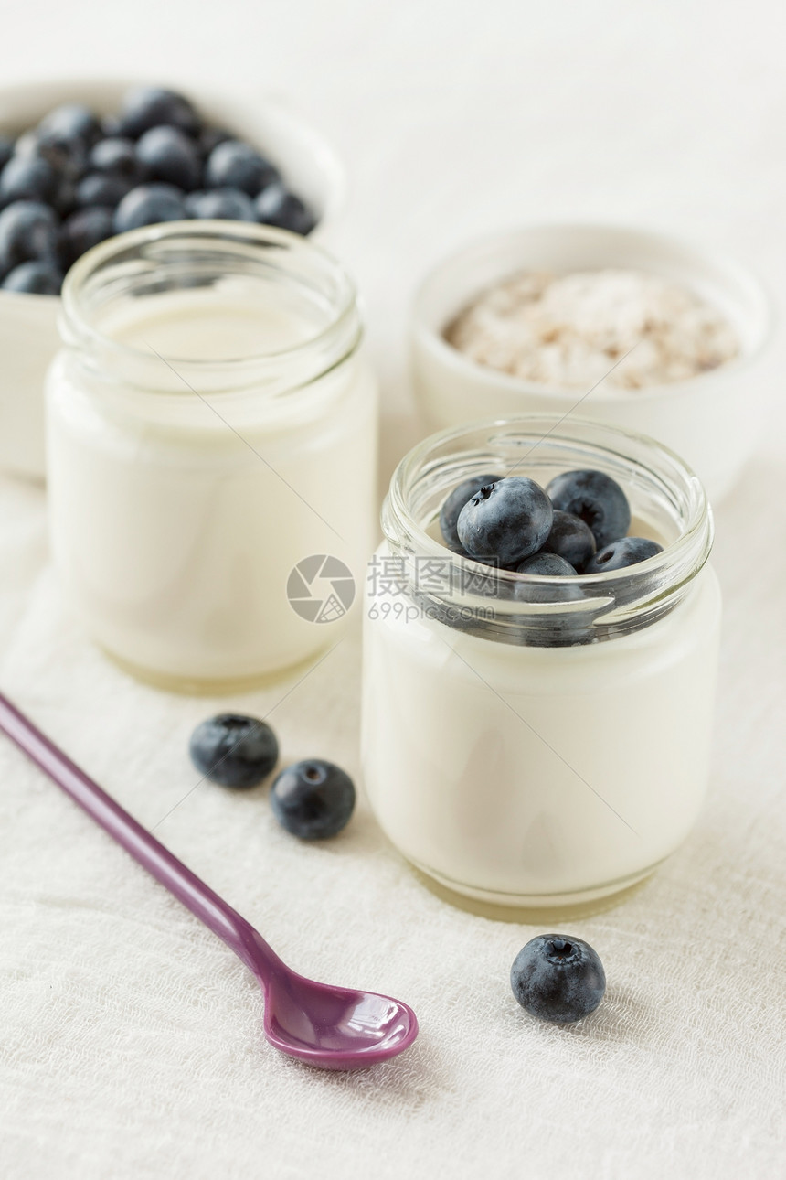 健康早餐产品乳白色勺子谷物饮食营养薄片麦片奶油食物图片