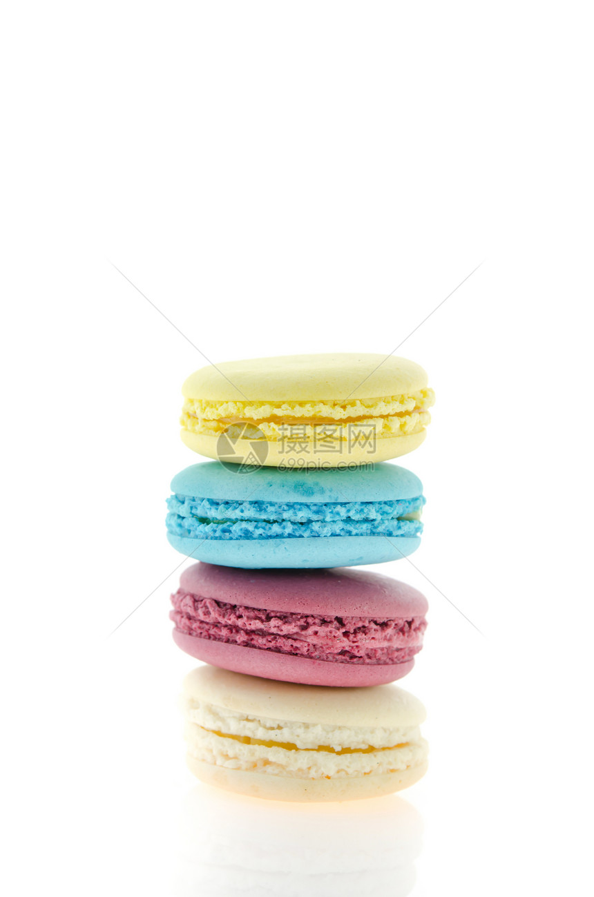 4个马卡龙白色蓝色食物味道糕点甜点紫色糖果奶油饼干图片