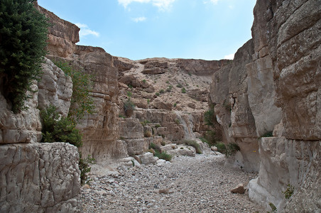 沙漠山脉洞穴峡谷背景图片