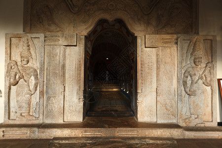 达拉达马利加瓦牙牙寺入口处 斯里兰卡背景