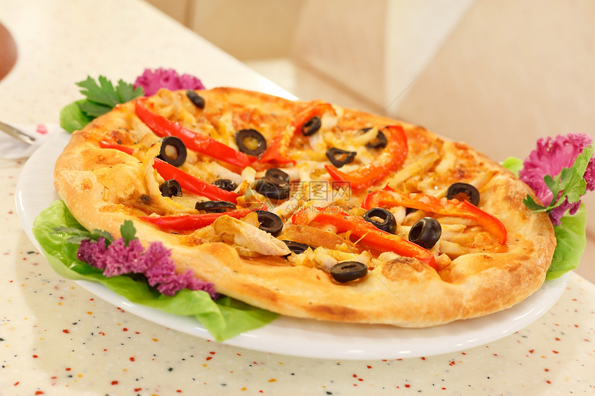 意大利比萨小吃食物香料厨房胡椒午餐餐厅蔬菜脆皮沙拉图片