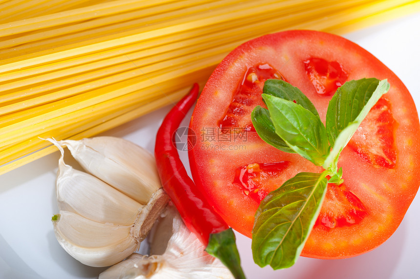 意大利面条意大利面番茄配料饮食午餐蔬菜食谱文化小麦美食胡椒盘子课程图片