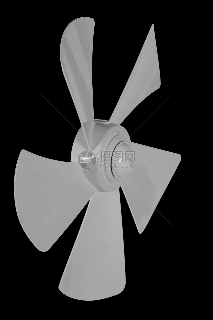在黑色背景上被孤立的英属扇旋转鼓风机涡轮空气流通微风刀刃机械扇子冷却器图片