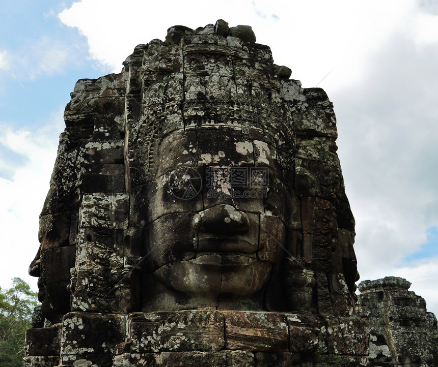 柬埔寨吴哥渡拜顿寺的巨人面孔收获飞天热带建筑学石头帝国旅游文明历史纪念碑图片