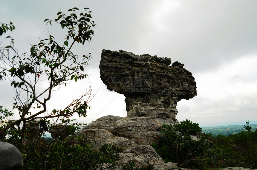 泰国自然的常态石块荒野风景侵蚀地质学柱子沙漠吸引力旅行游客远足图片