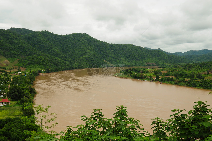 湄公河作为与泰国和老挝接壤的分界线图片