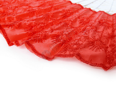 白色背景上的红扇风纺织品剧院墙纸织物亮度海浪红宝石扇子背景图片