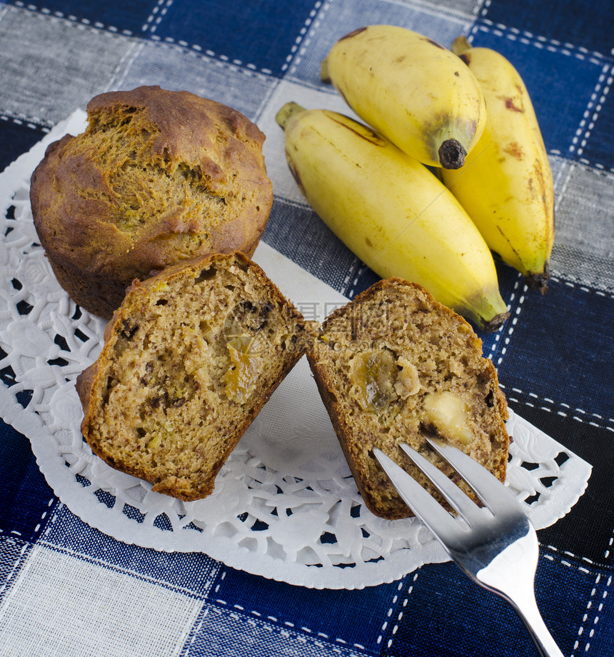 香蕉松饼蛋糕水果蛋糕面包杯子美食投标香蕉水果果味早餐图片