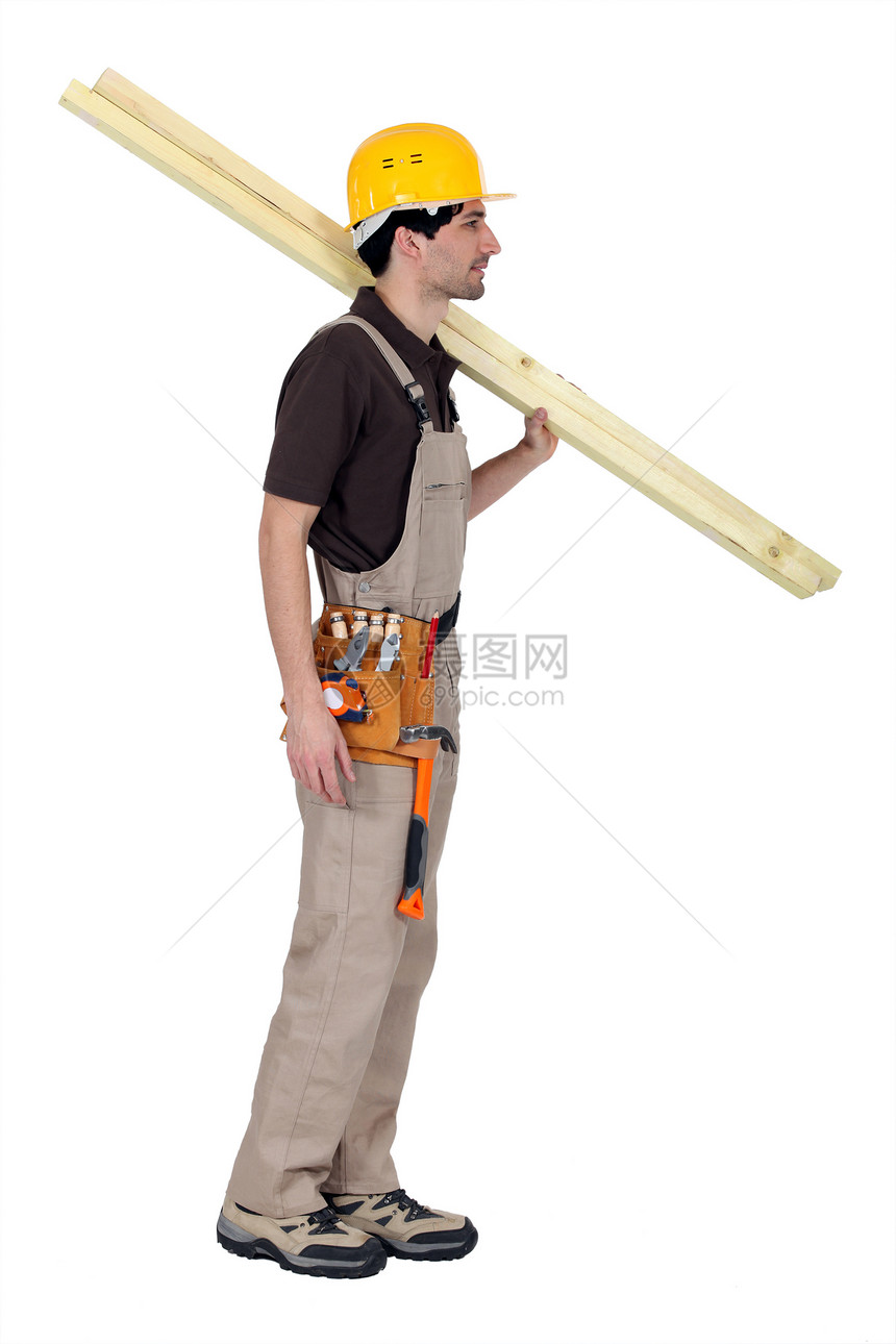 手工匠肩上背着两块木板控制板建设者修理工地板工具职业木材成套装修木匠图片