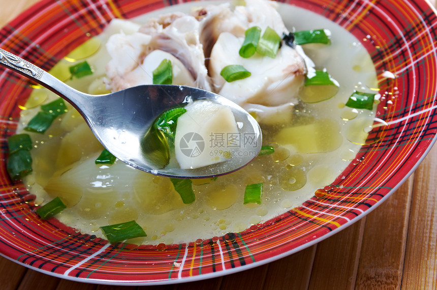 Ukha 俄罗斯鱼汤锥体海鲜食物肉汤传统图片