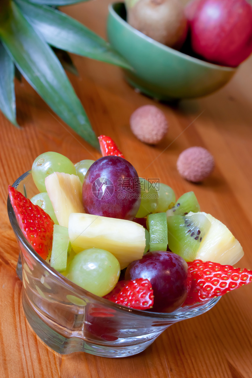 水果沙拉饮食奇异果菠萝食物食谱烹饪季节甜点果味维生素图片