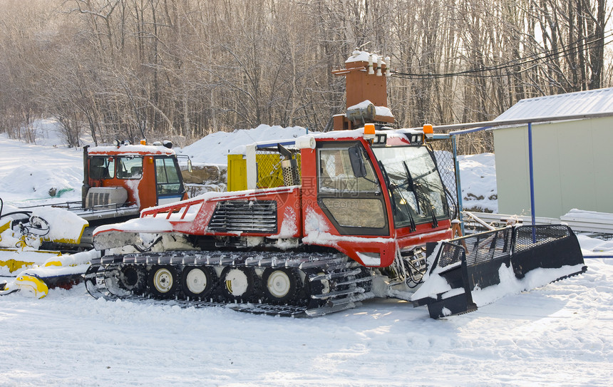 雪雪花降雪滑雪拖拉机救援运输机器帮助雪地季节摩托图片